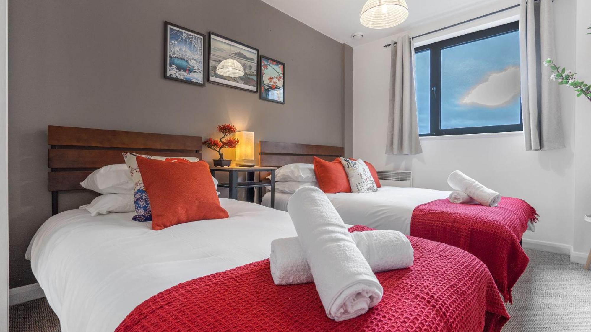 Japanese Suite 2Bed 2Bath, Free Park, Netfix, 75 Inch Tv, Games - City Centre- Maihom เบอร์มิงแฮม ภายนอก รูปภาพ