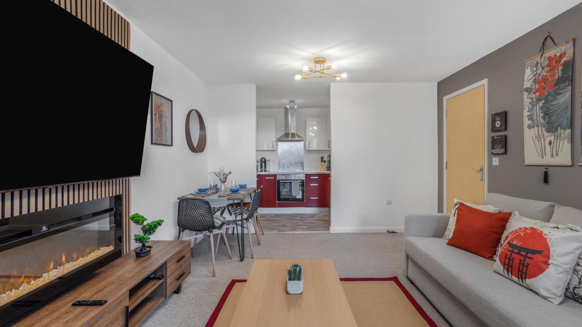 Japanese Suite 2Bed 2Bath, Free Park, Netfix, 75 Inch Tv, Games - City Centre- Maihom เบอร์มิงแฮม ภายนอก รูปภาพ